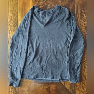 Arc’teryx long sleeve shirt
